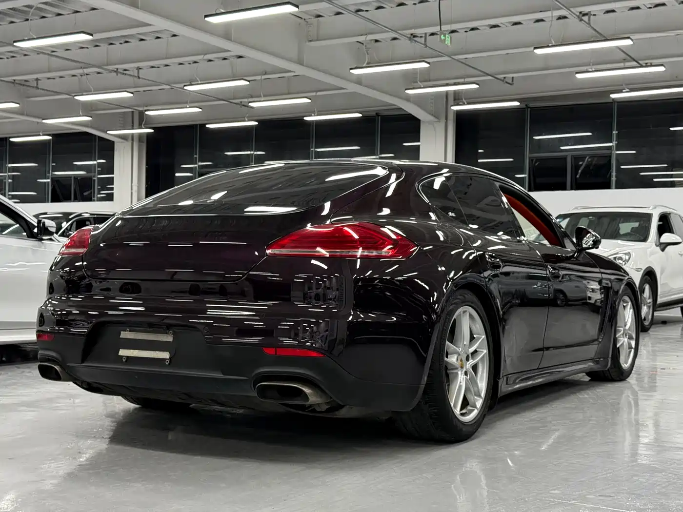 Porsche Panamera 2016 Panamera Edition 3.0T фото 4