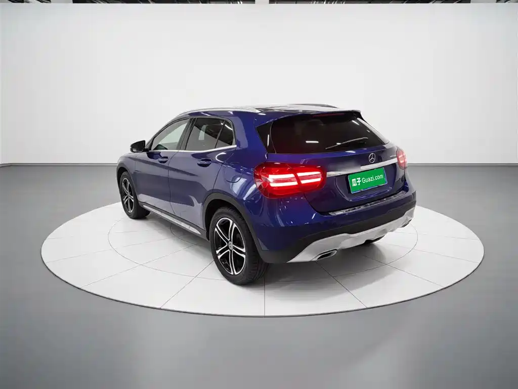 Mercedes-Benz GLA 2018 GLA 200 Fashion фото 5
