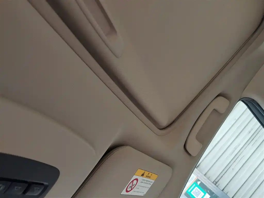 Toyota Camry 2018 2.0G Luxury Edition фото 18