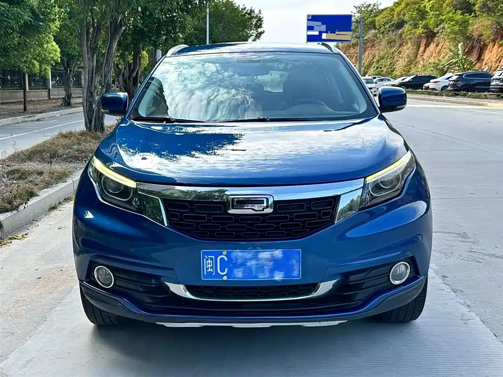 QOROS 5