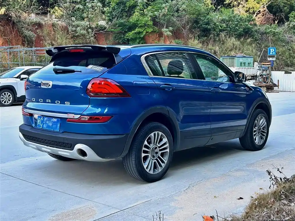 QOROS 5