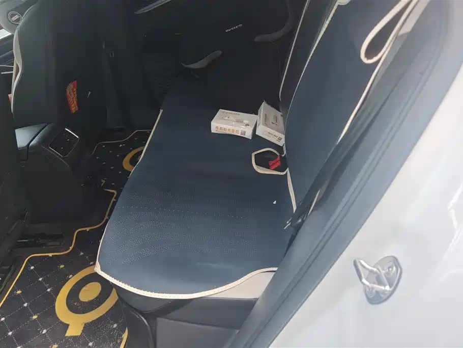 VOLKSWAGEN ID.4 CROZZ