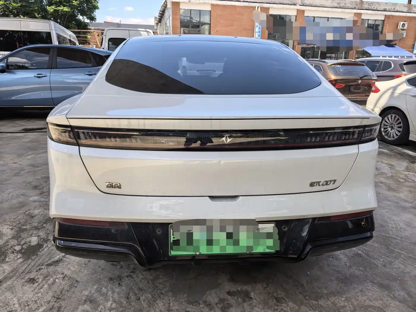 Dongfeng Yipai eπ007 2024 2024 Model 200Pro Range Extender Version