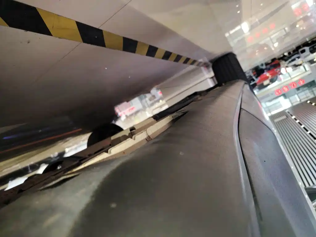Фото 22 - Geely Coolray