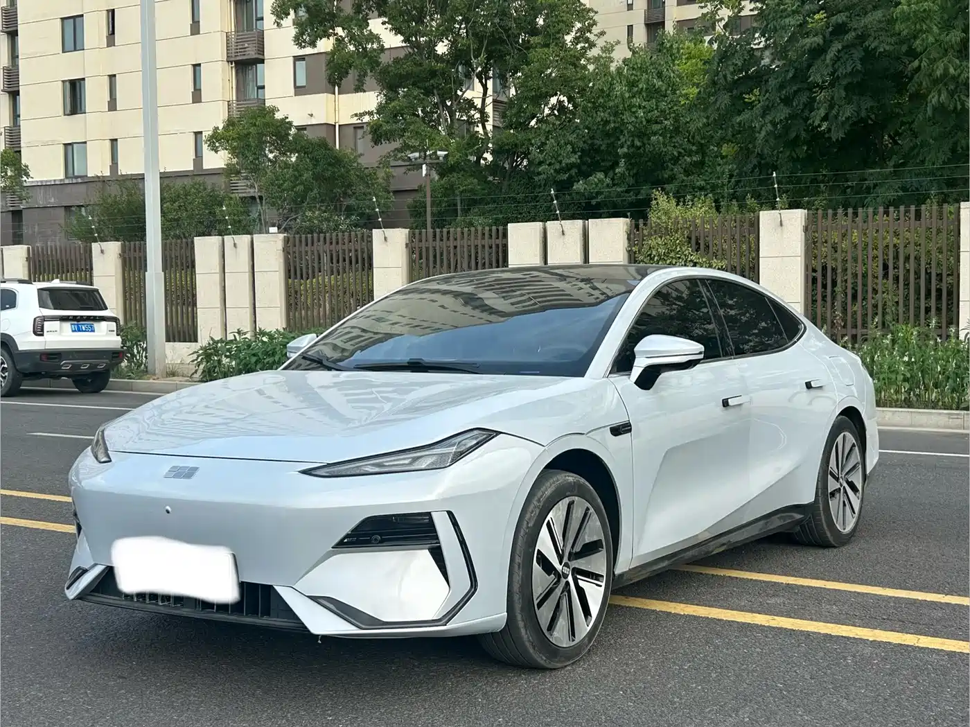 Geely Galaxy Galaxy E8 2024 2024 665km RWD Starship Voyager Edition