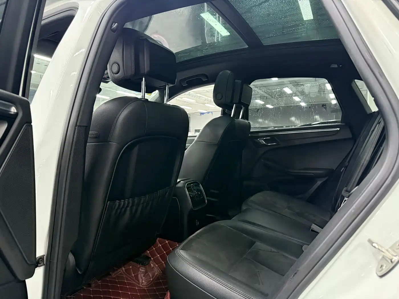 Porsche Macan 2017 Macan 2.0T фото 8