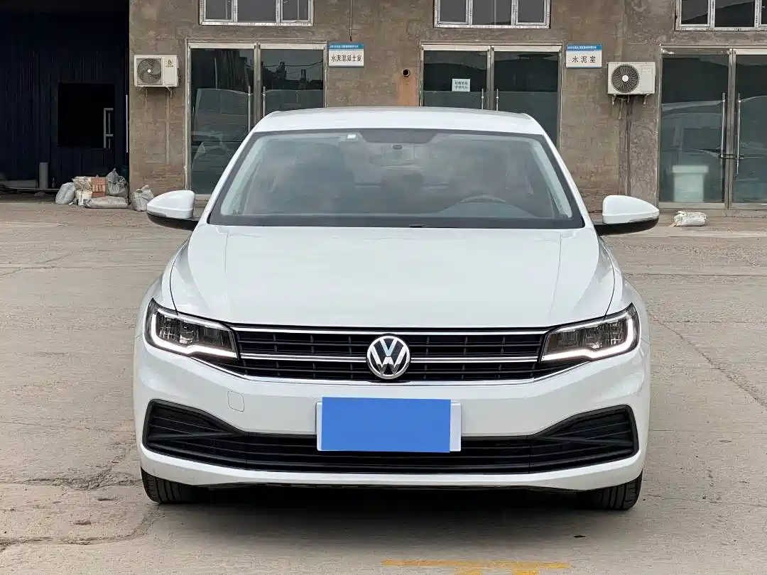 Volkswagen Bora 2018 1.5L Automatic Fashion фото 2