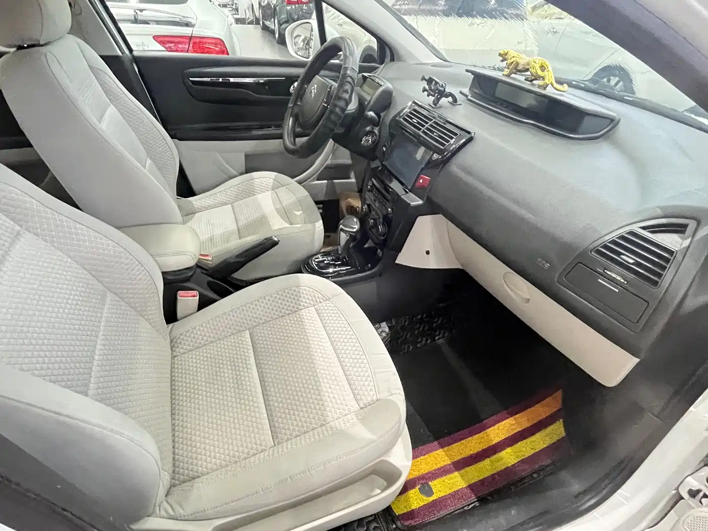 Citroën C-Quatre 2015 2014 VTS Edition 1.6L Automatic Style