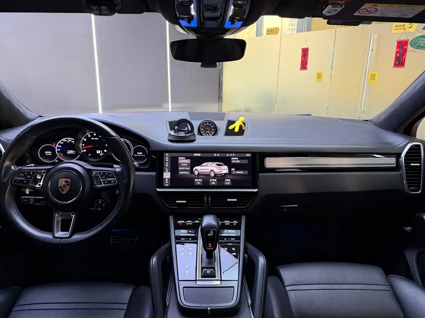 Porsche Cayenne 2019 Cayenne Turbo Coupé 4.0T фото 7