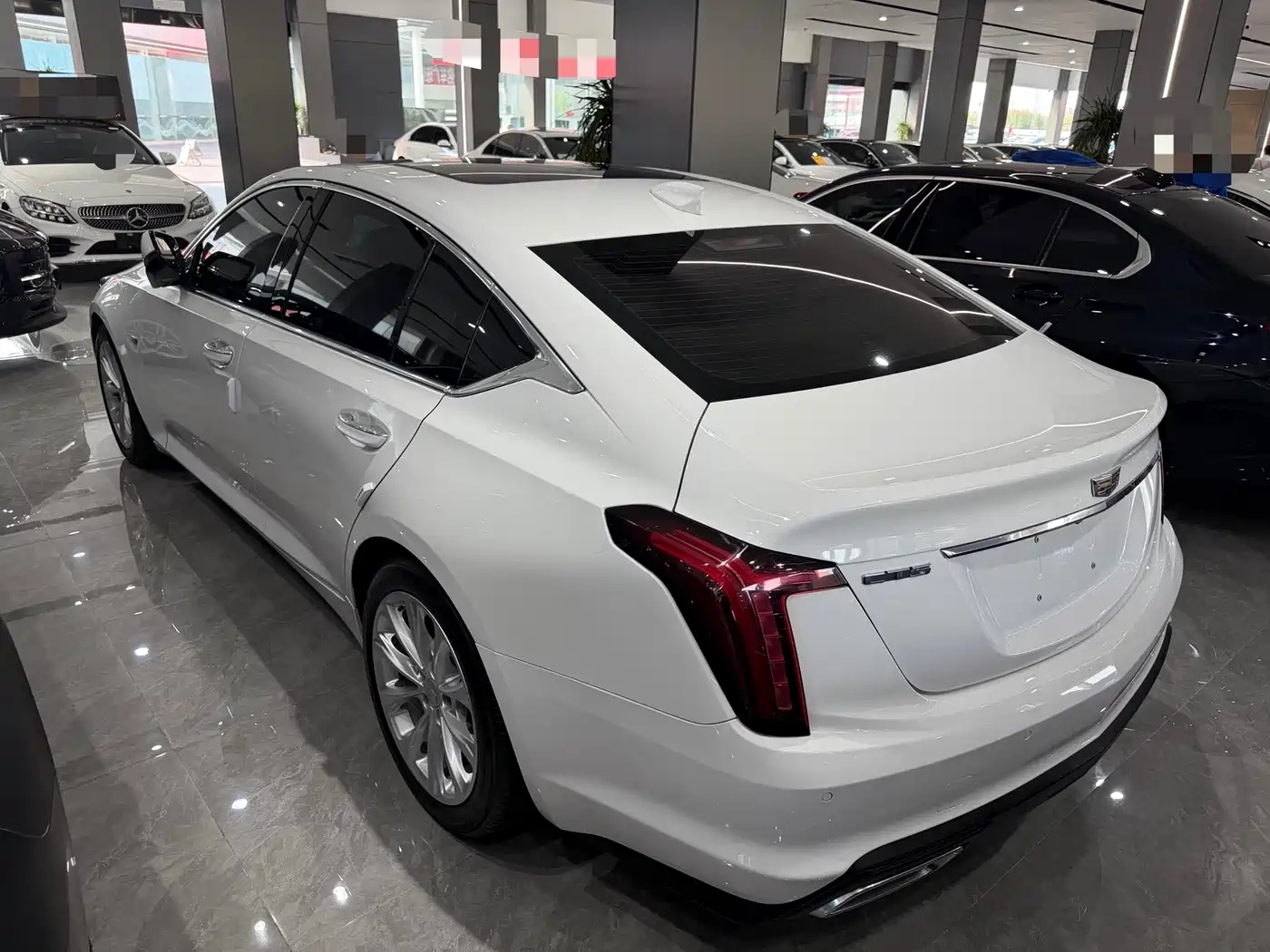 CADILLAC CT5