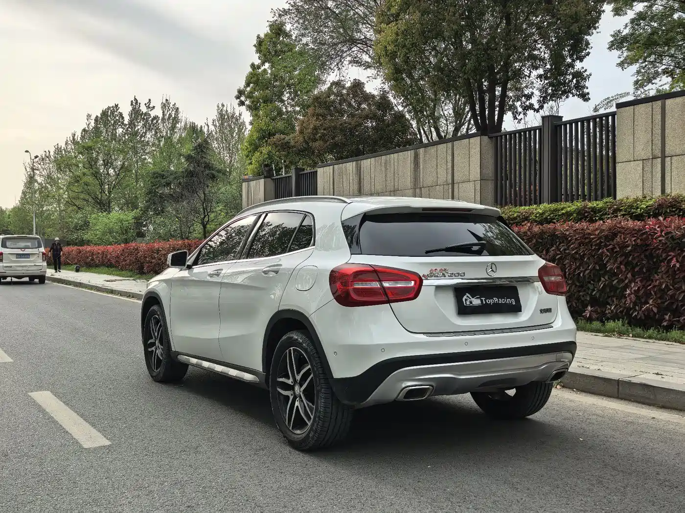 Mercedes-Benz GLA 2016 GLA 200 Fashion фото 7