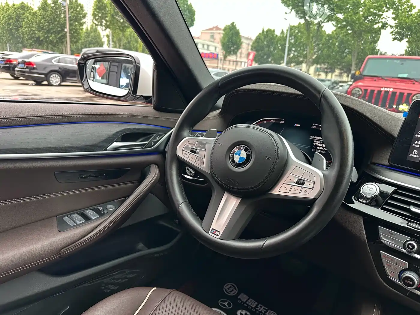 BMW 5 Series 2023 530Li xDrive M Sport Package фото 12