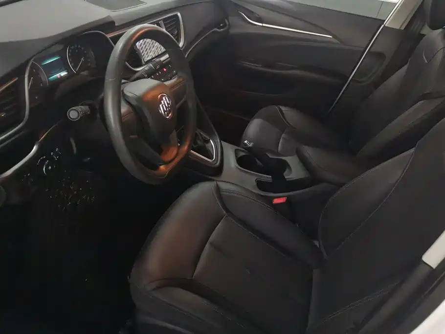 Фото 9 - Buick Excelle
