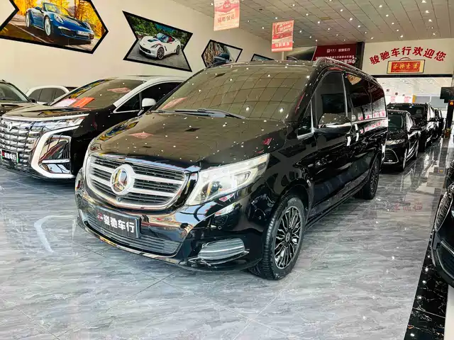 MERCEDES-BENZ V CLASS
