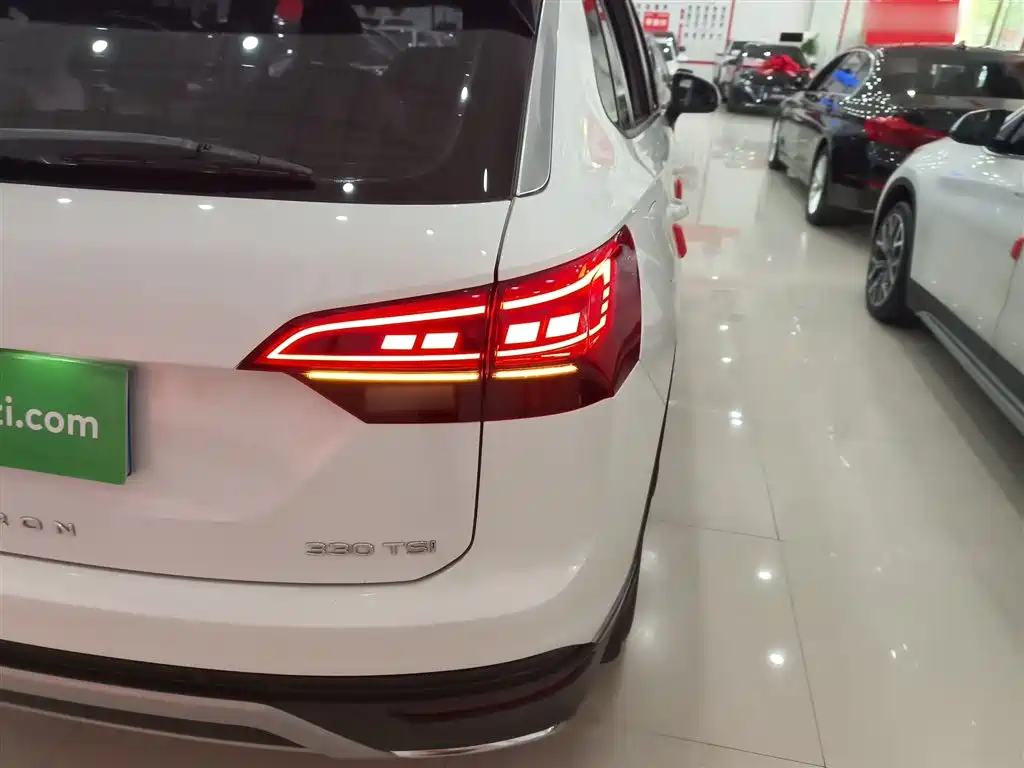 Volkswagen Tayron 2021 330TSI 2WD 30th Anniversary Edition фото 24