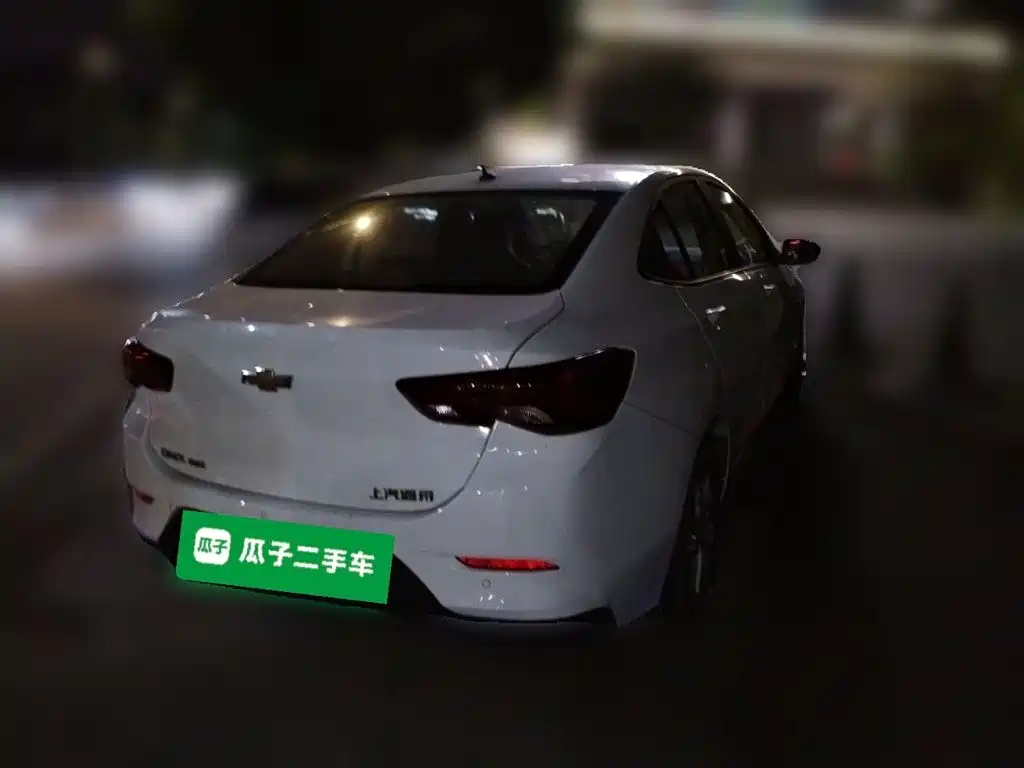 Photo 4 - Chevrolet Cavalier