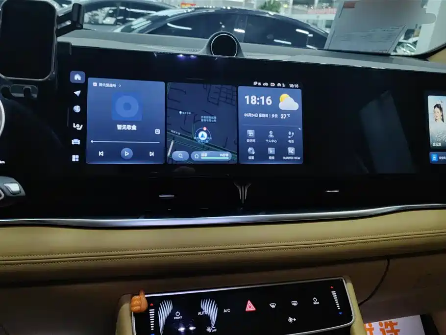Voyah Auto Voyah Dreamer 2024 PHEV Extended Range Flagship Edition фото 13