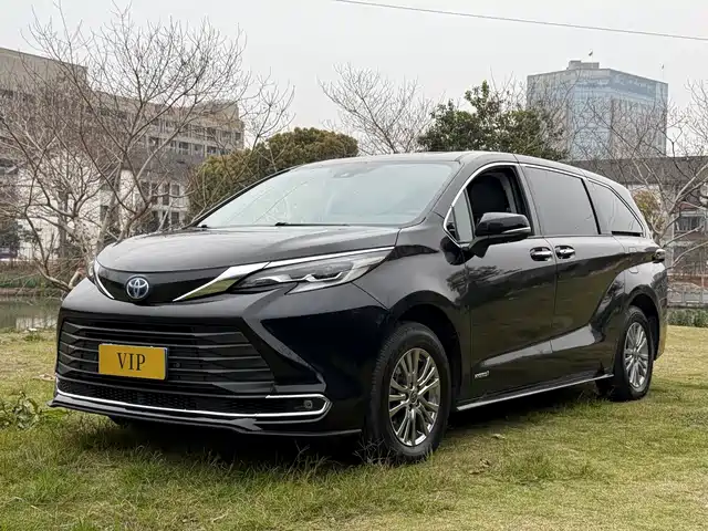  Toyota Toyota Sienna 2021 2.5L Hybrid Luxury Edition