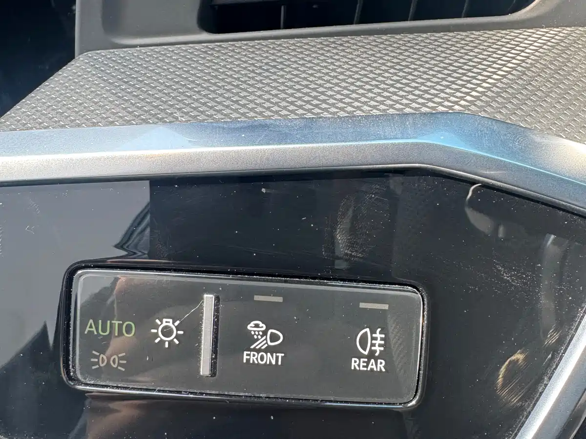 Audi A6L 2024 55 TFSI quattro Exclusive Dynamic фото 21