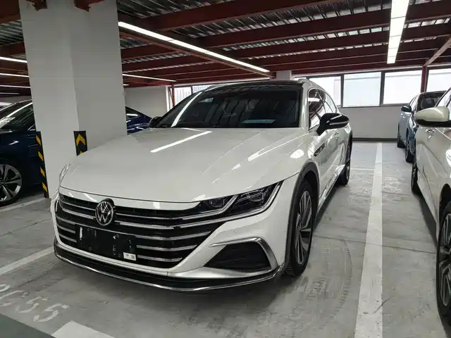 Volkswagen CC Универсал, 380TSI, Покоряющая