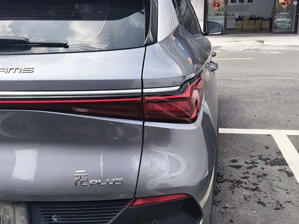 BYD Yuan PLUS 2022 510KM Premium фото 8