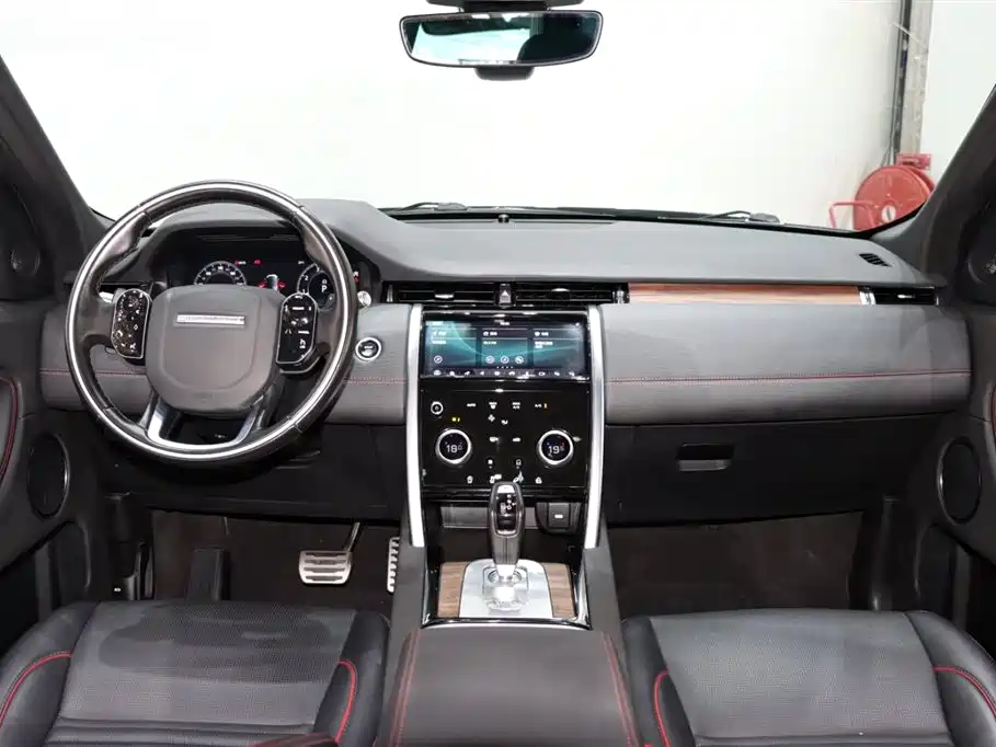 Land Rover Discovery Sport 2020 249PS R-Dynamic Performance Tech 7-seater фото 12