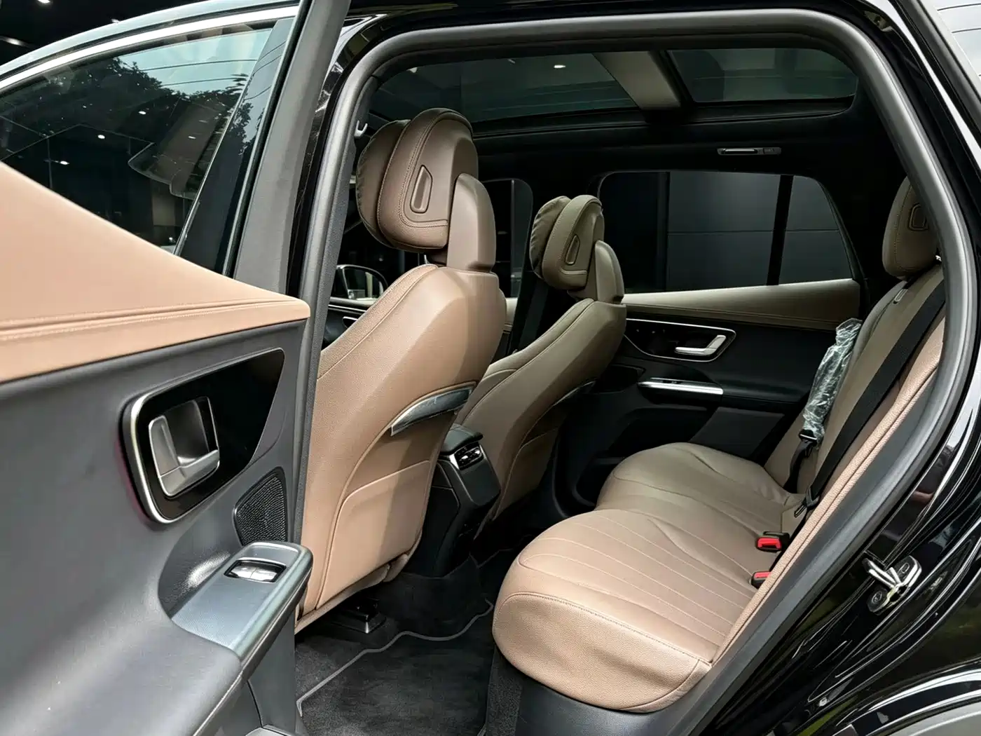 Mercedes-Benz EQE SUV 2025 2024 500 4MATIC Luxury Edition