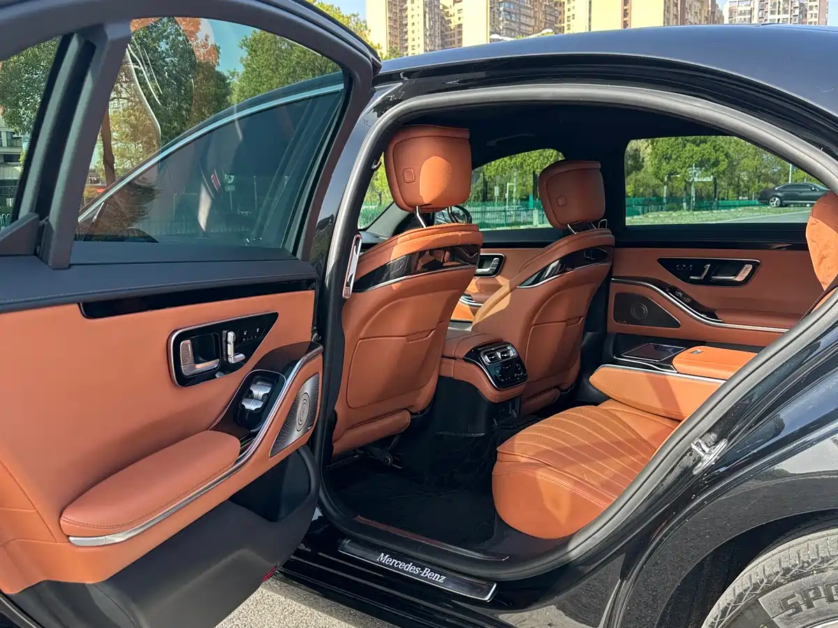 MERCEDES-BENZ S CLASS