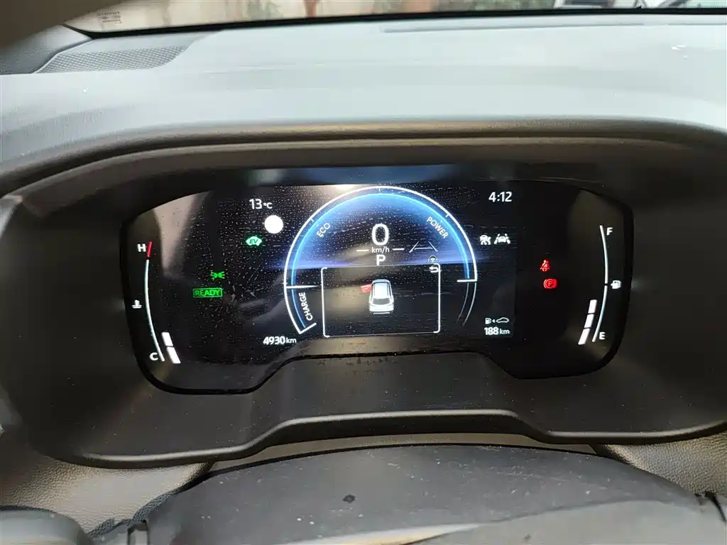 Toyota Corolla Cross 2025 2.0L Intelligent Hybrid Pioneer Edition фото 8