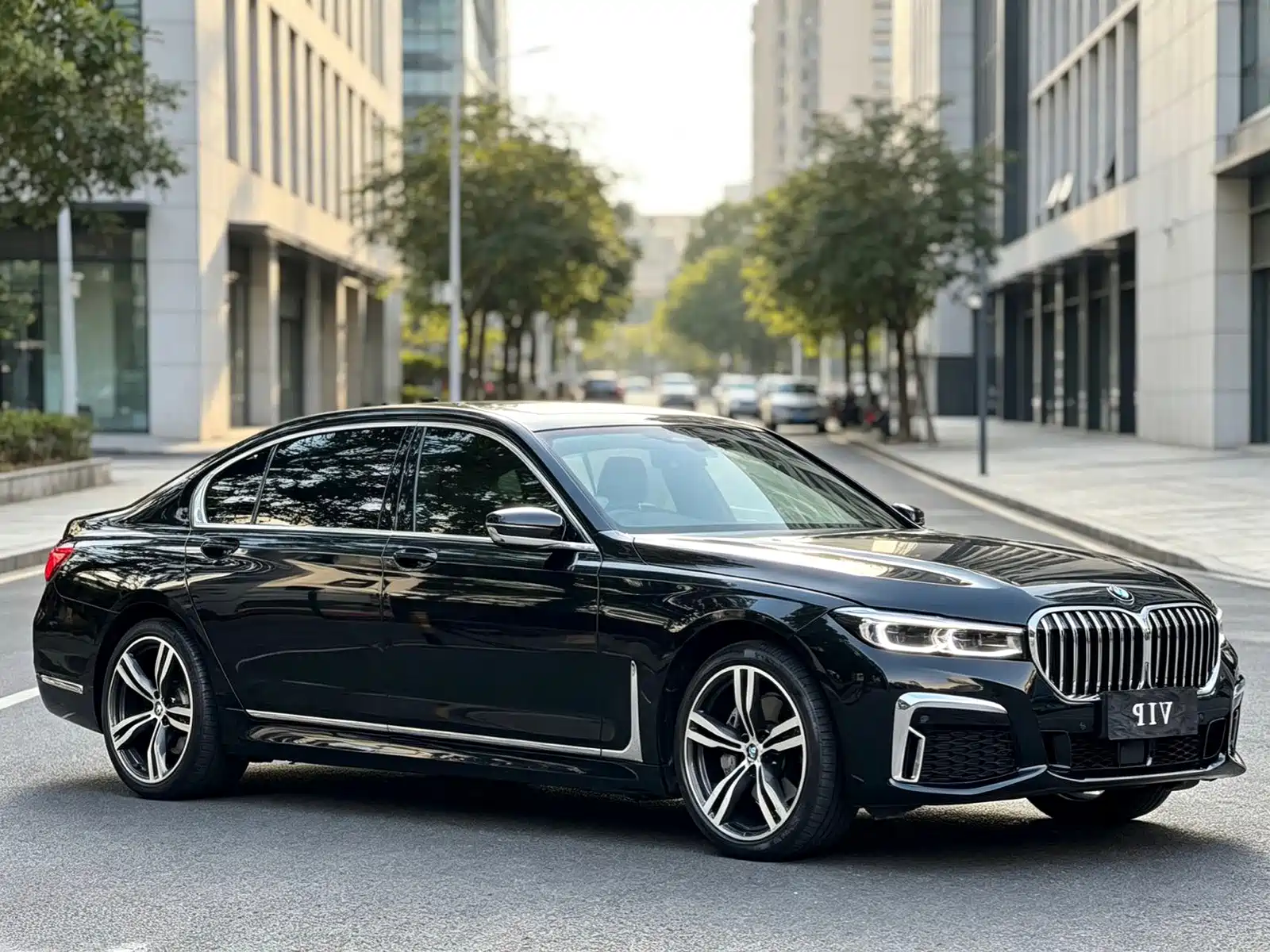 Photo 3 - BMW 7 Series