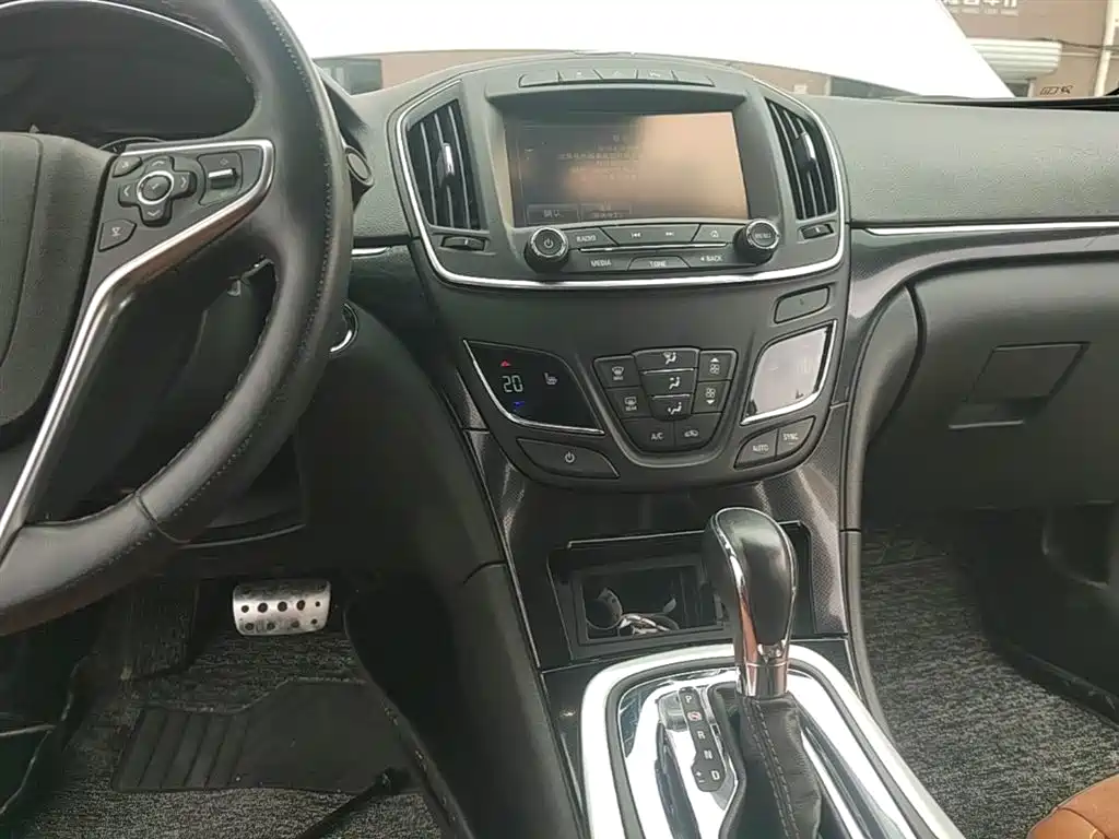 Buick Regal 2015 1.6T Elite Tech Edition фото 13