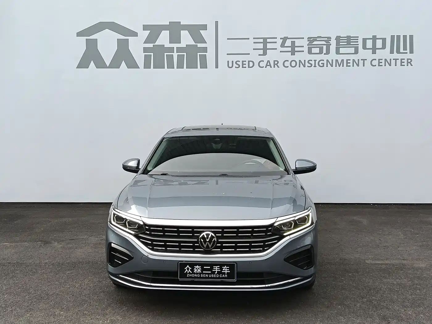 Volkswagen Passat 2023 330TSI Luxury Edition фото 2