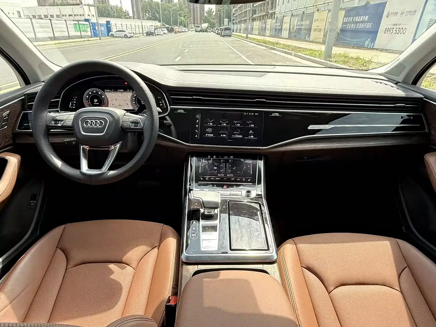 AUDI Q7