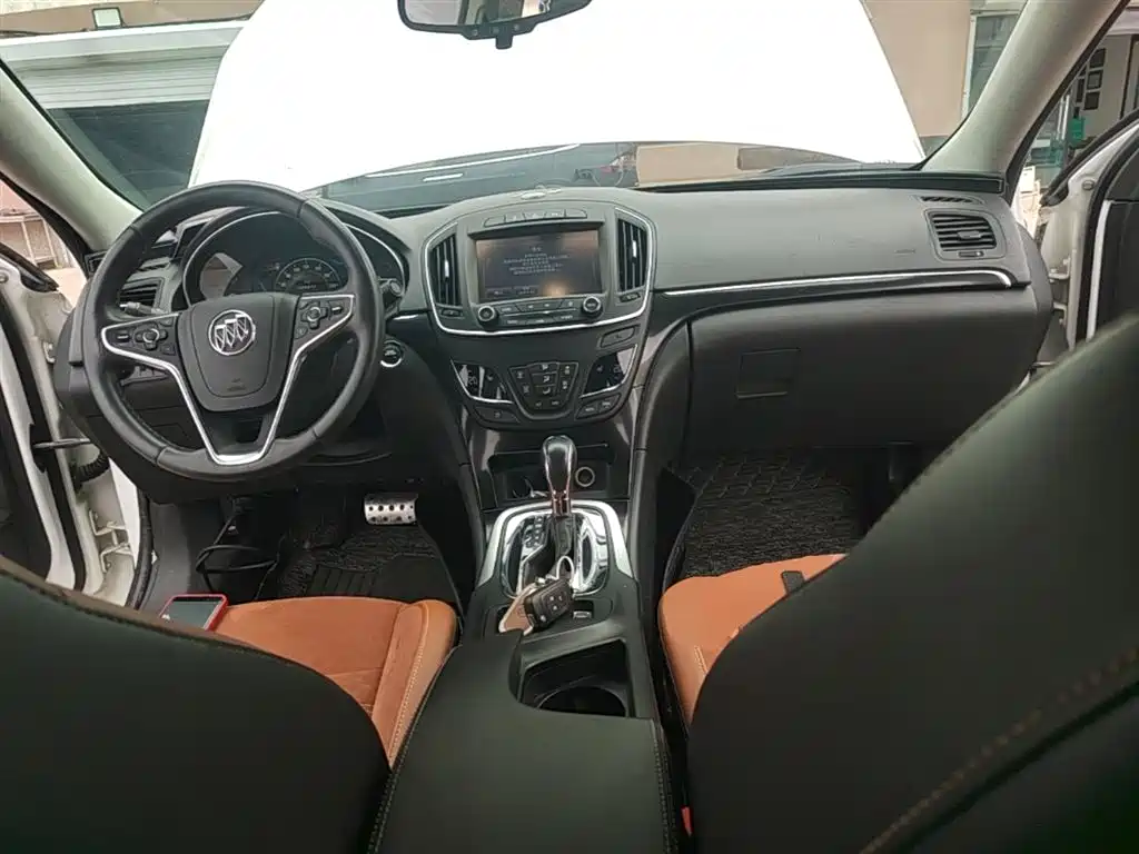 Buick Regal 2015 1.6T Elite Tech Edition фото 10