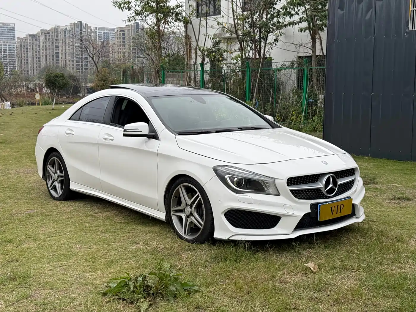 Mercedes-Benz CLA (Import) 2015 CLA 220 4MATIC фото 3