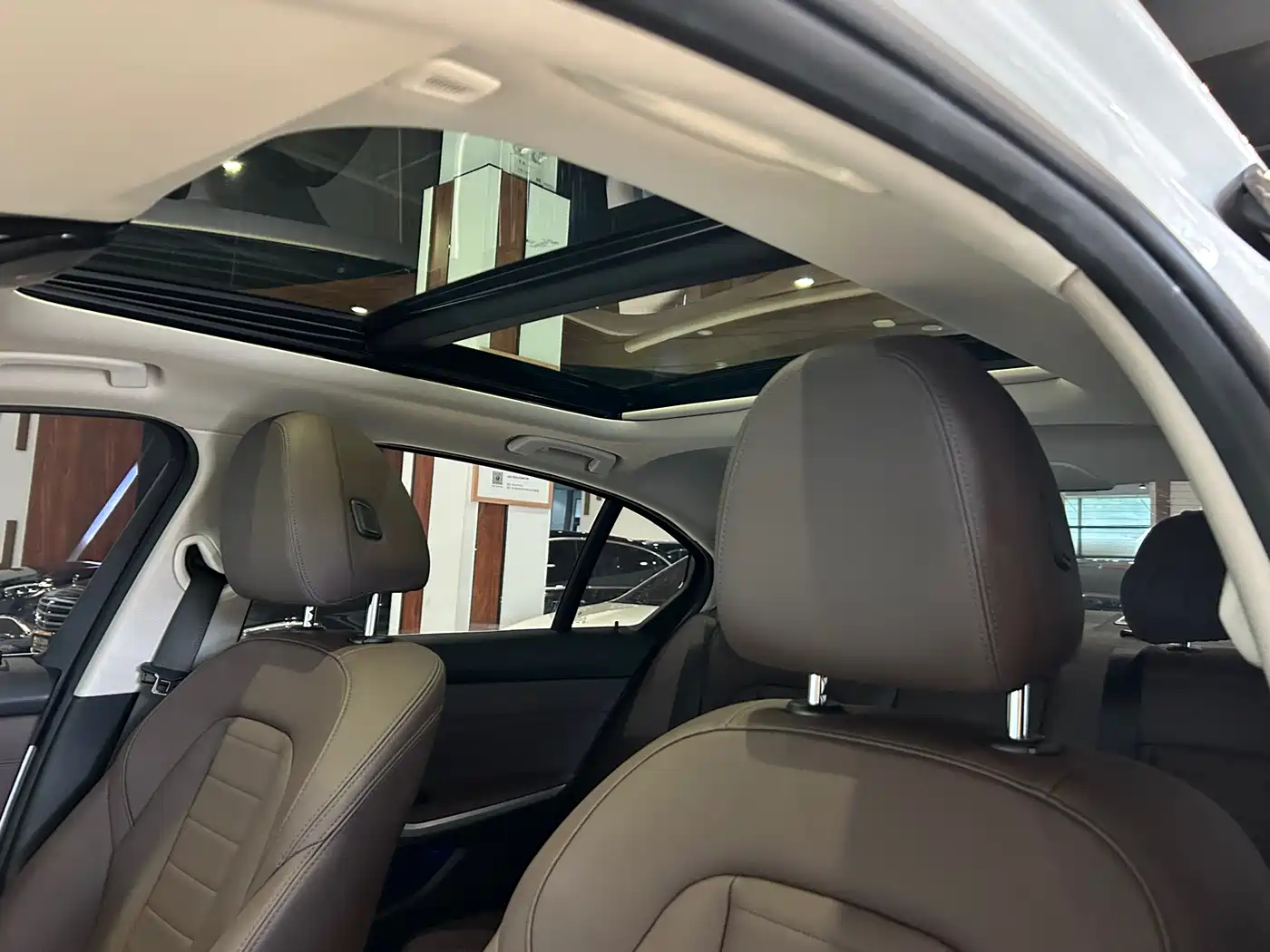 BMW 3 Series 2020 Facelift 325Li M Sport Package фото 17