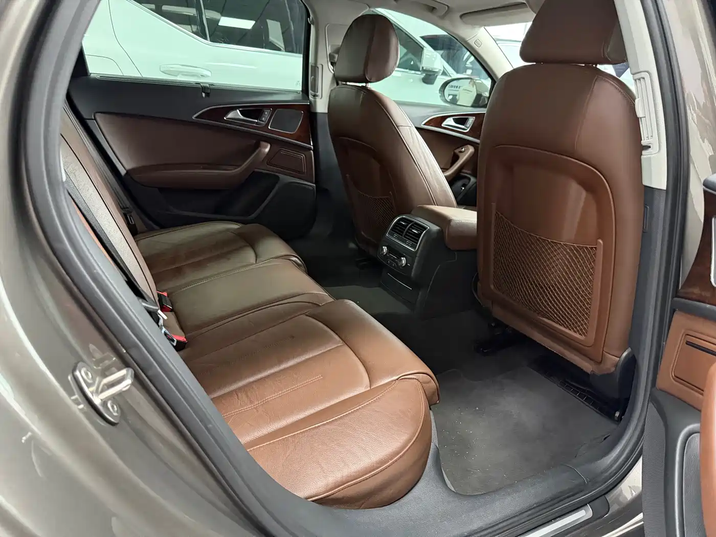 Audi A6L 2016 30 FSI Technology фото 6