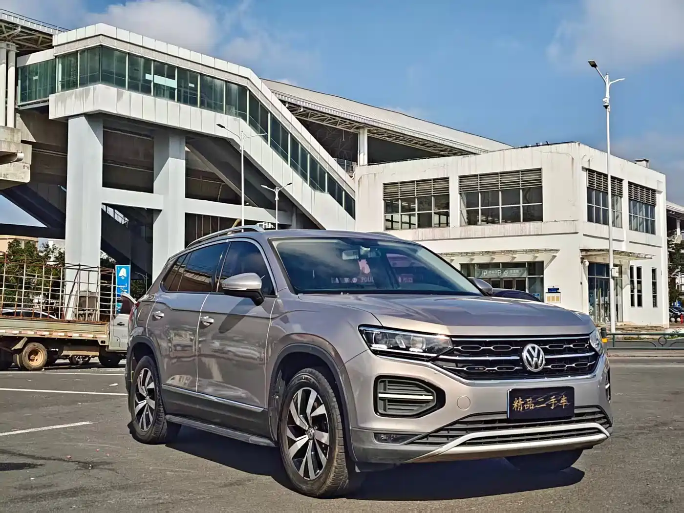 Volkswagen Tayron 2019 Expedition 280TSI 2WD Luxury (China VI) фото 3