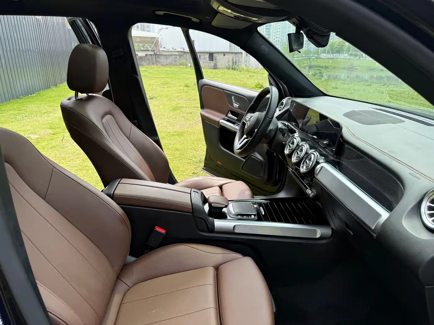 Mercedes-Benz GLB 2020 Facelift GLB 200 Dynamic фото 12