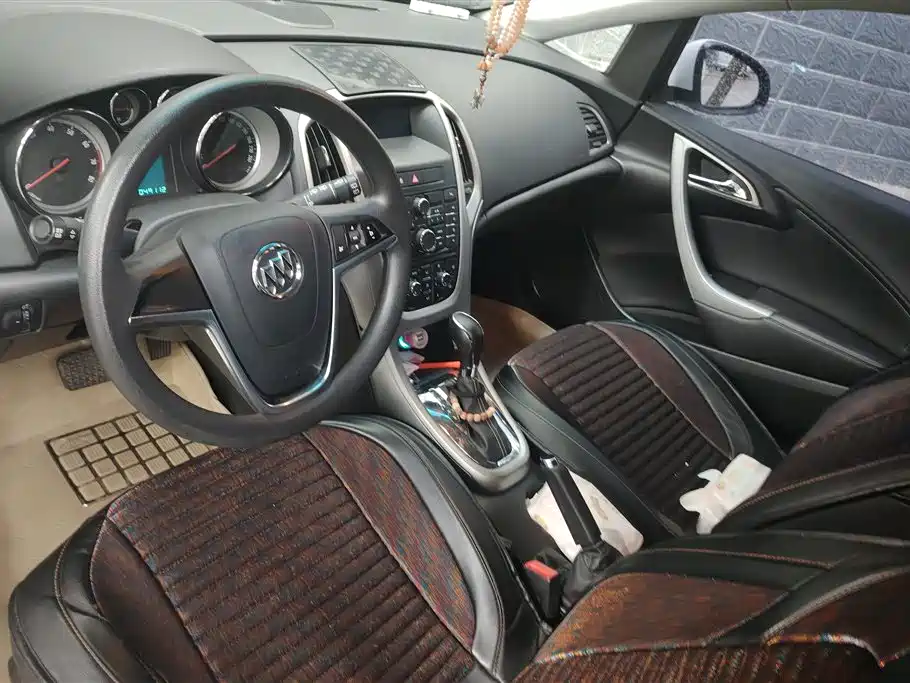 Buick Excelle 2014 XT 1.6L Automatic Fashion фото 11