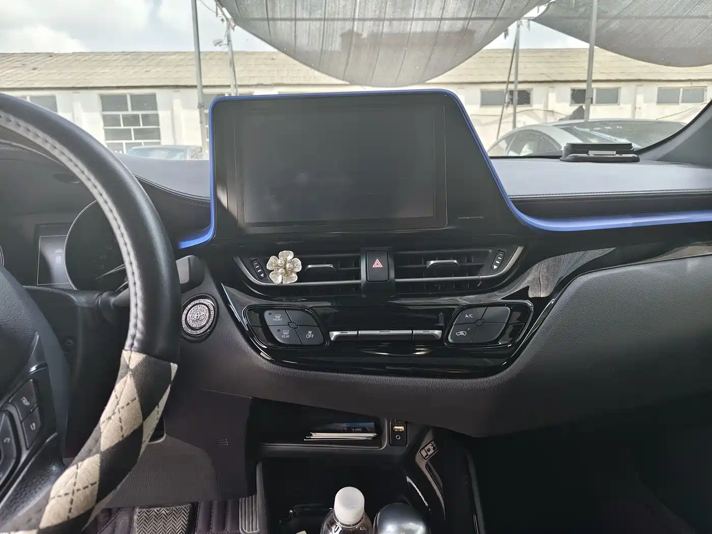 Toyota C-HR 2020 Model 2.0L Leading фото 9