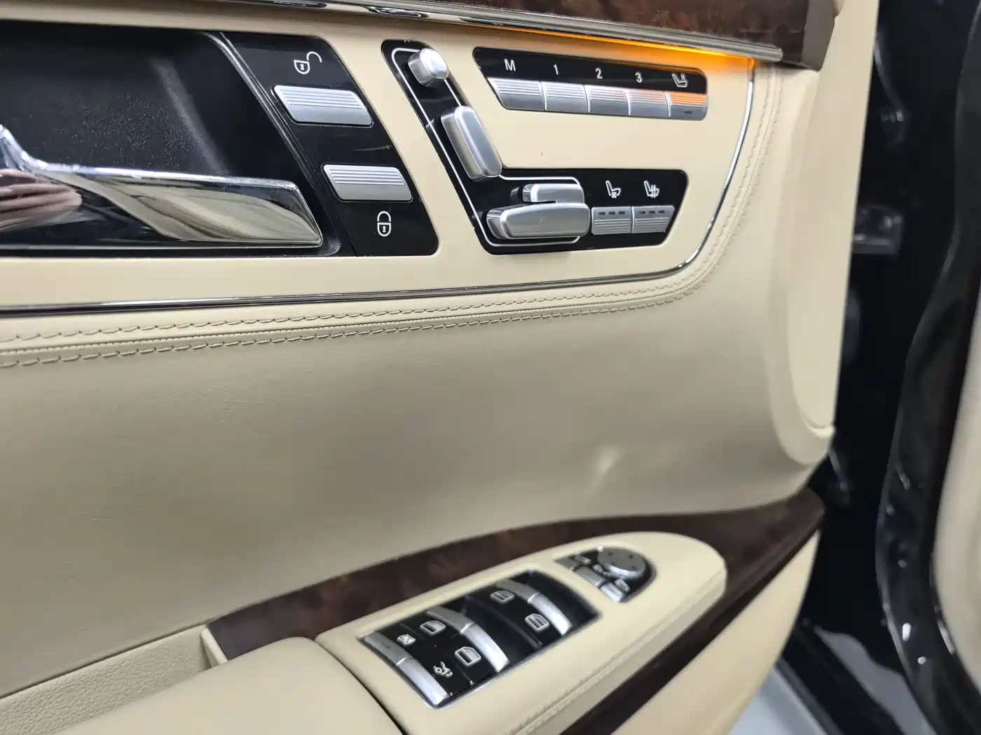 Mercedes-Benz S-Class 2010 S 600 L фото 12