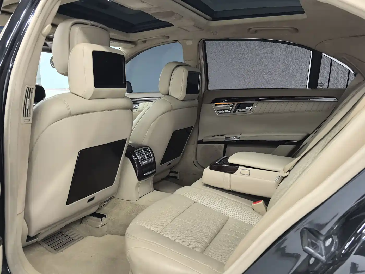 Mercedes-Benz S-Class 2010 S 600 L фото 6
