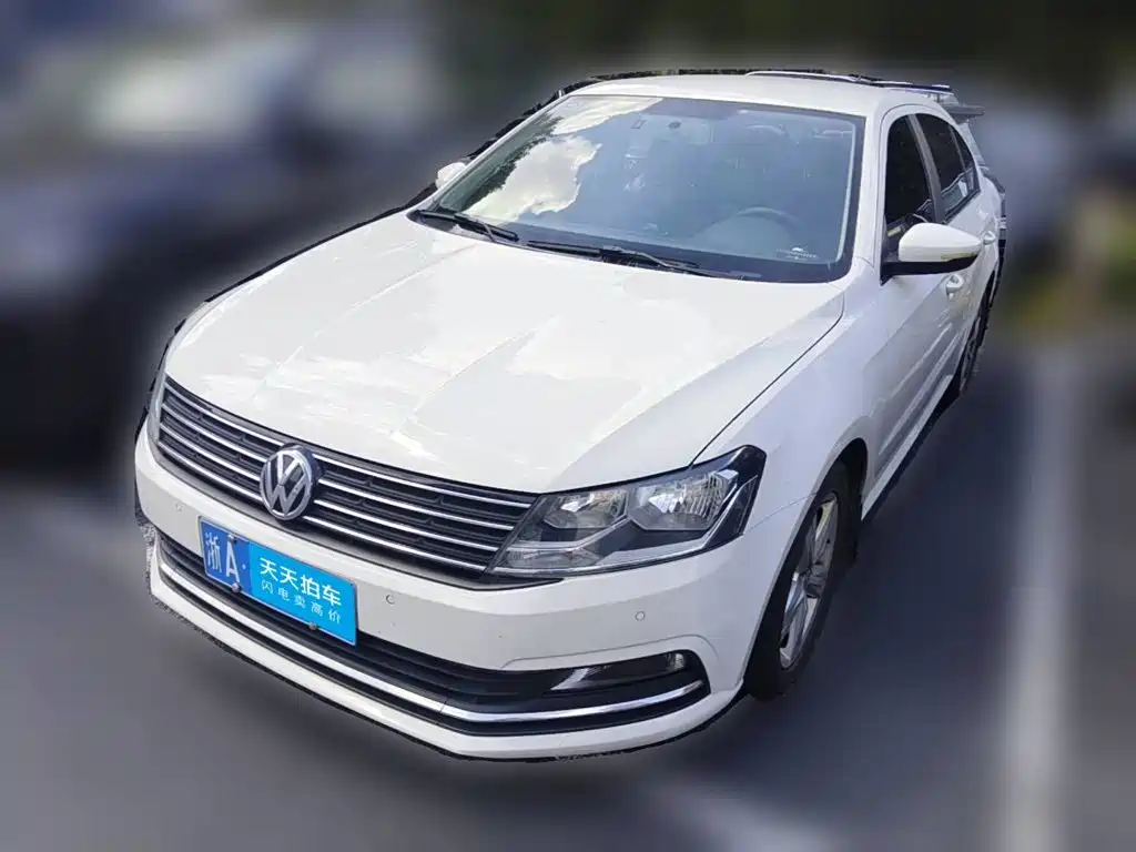 Фото 1 - Volkswagen Lavida