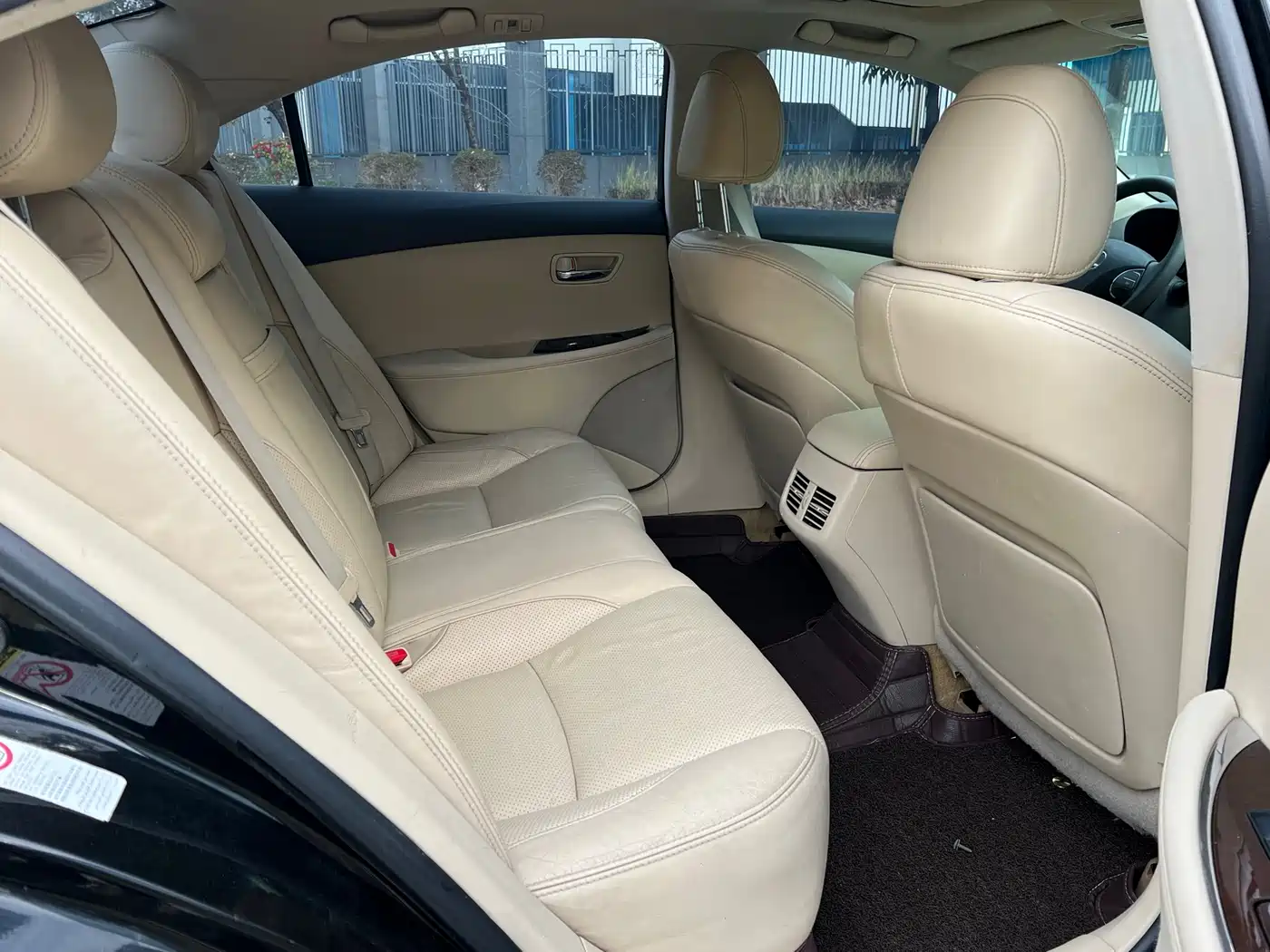 Lexus ES 2010 240 Elegance Edition фото 13
