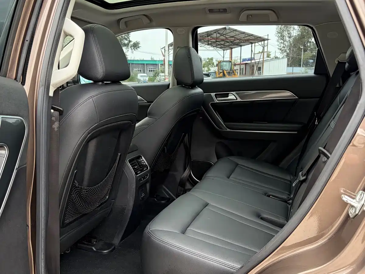 Haval H6 Coupe 2016 2015 Blue Label 2.0T 2WD Premium