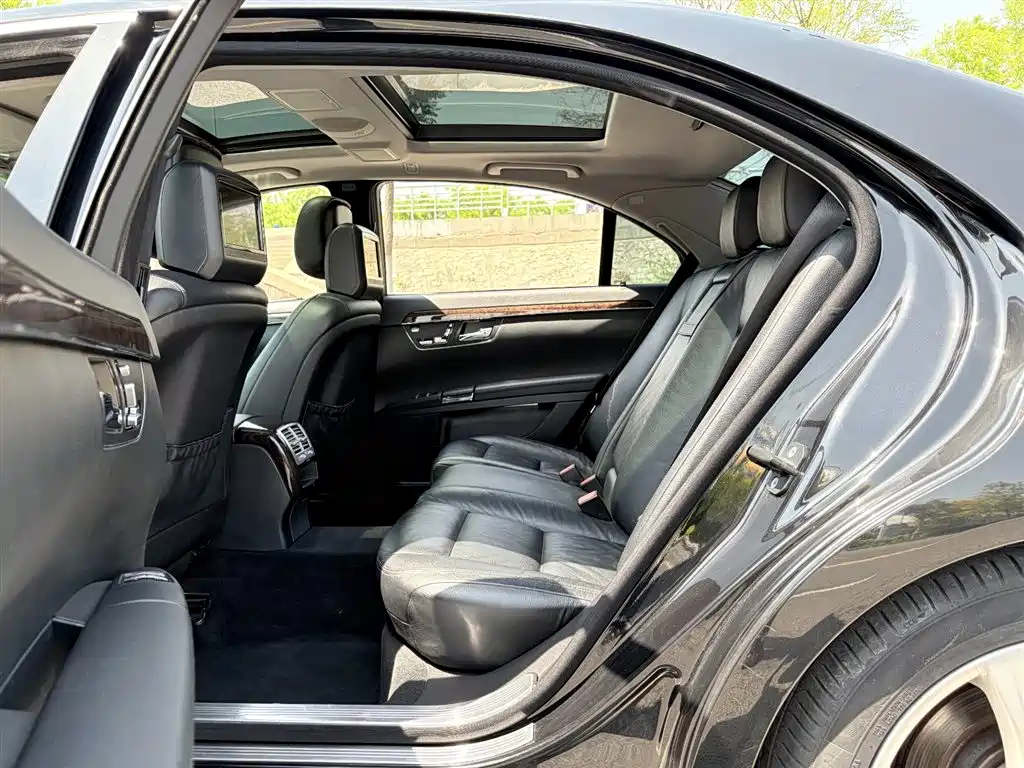 Mercedes-Benz S-Class 2012 S 300 L Business Grand Edition фото 8