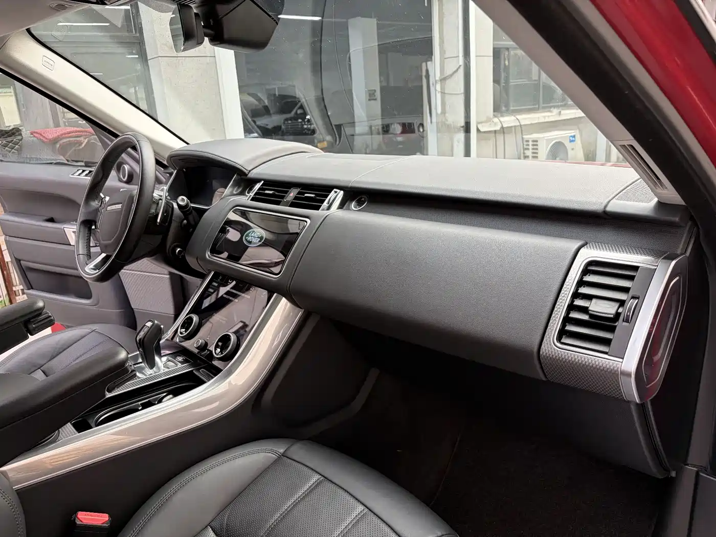 Land Rover Range Rover Sport 2020 3.0 L6 HSE DYNAMIC фото 15