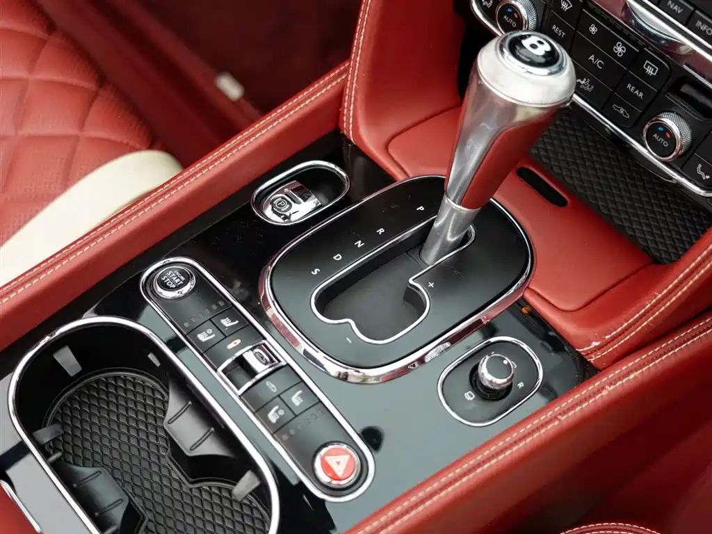 Bentley Continental 2017 4.0T GT V8 Convertible фото 16
