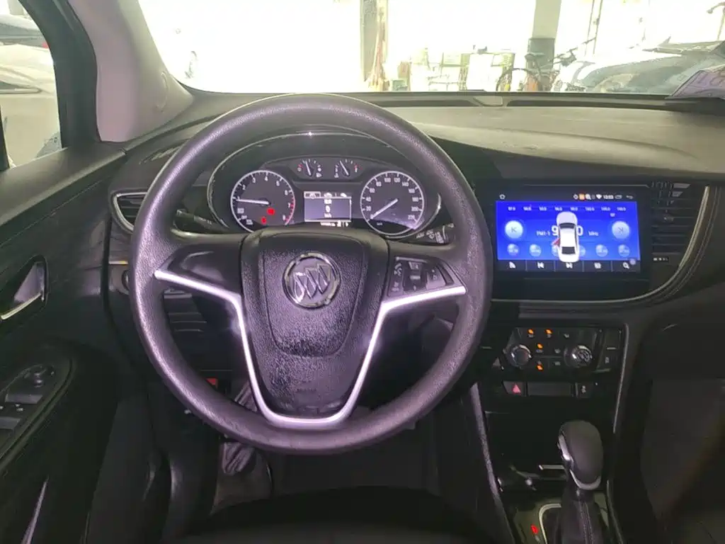 Photo 11 - Buick Encore